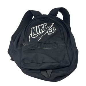 Nike SB Piedmont Black and White Backpack Skateboarding School Zipper Pockets